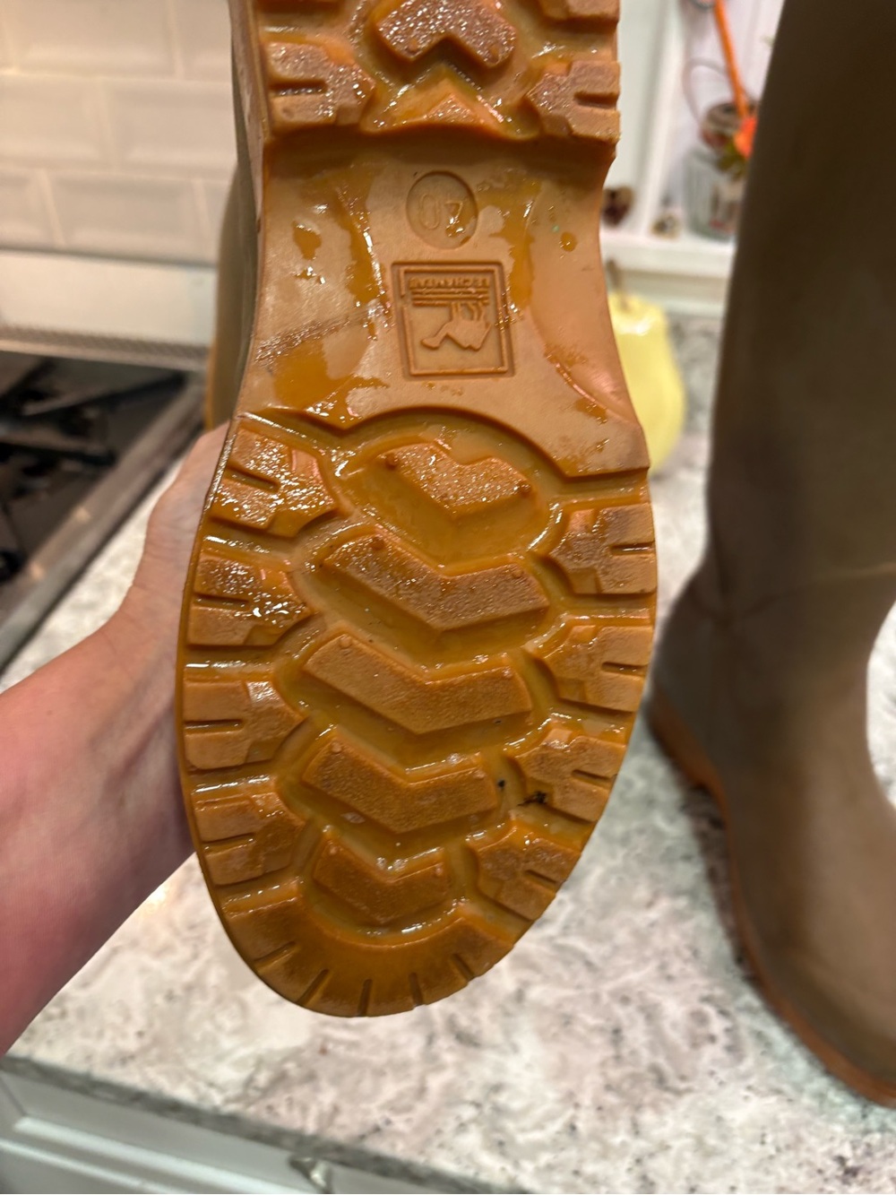 le chameau olive rubber boot with tan trim logo - Picture 3 of 5